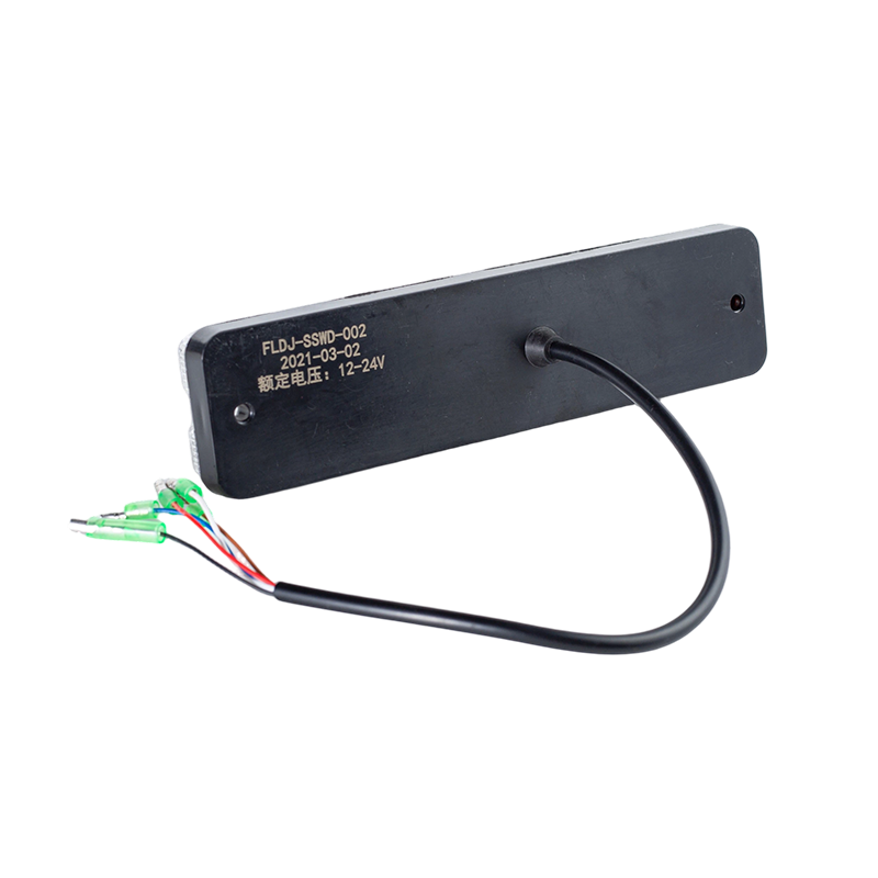 FLDJ-SSWD-004 IP65 5W DC12-24V Geïntegreerd 3-kleuren LED-achtercombinatieachterlicht